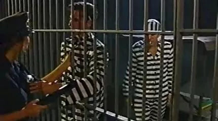 Лесбіянки домашнє порно фільми ділять член Квінтона Kvin